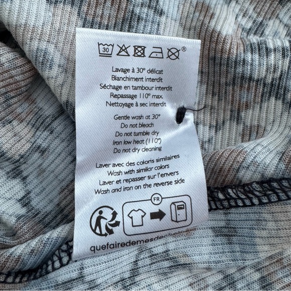 Sezane Felix Jumper in Pastel Blossom Print - Picture 7 of 8